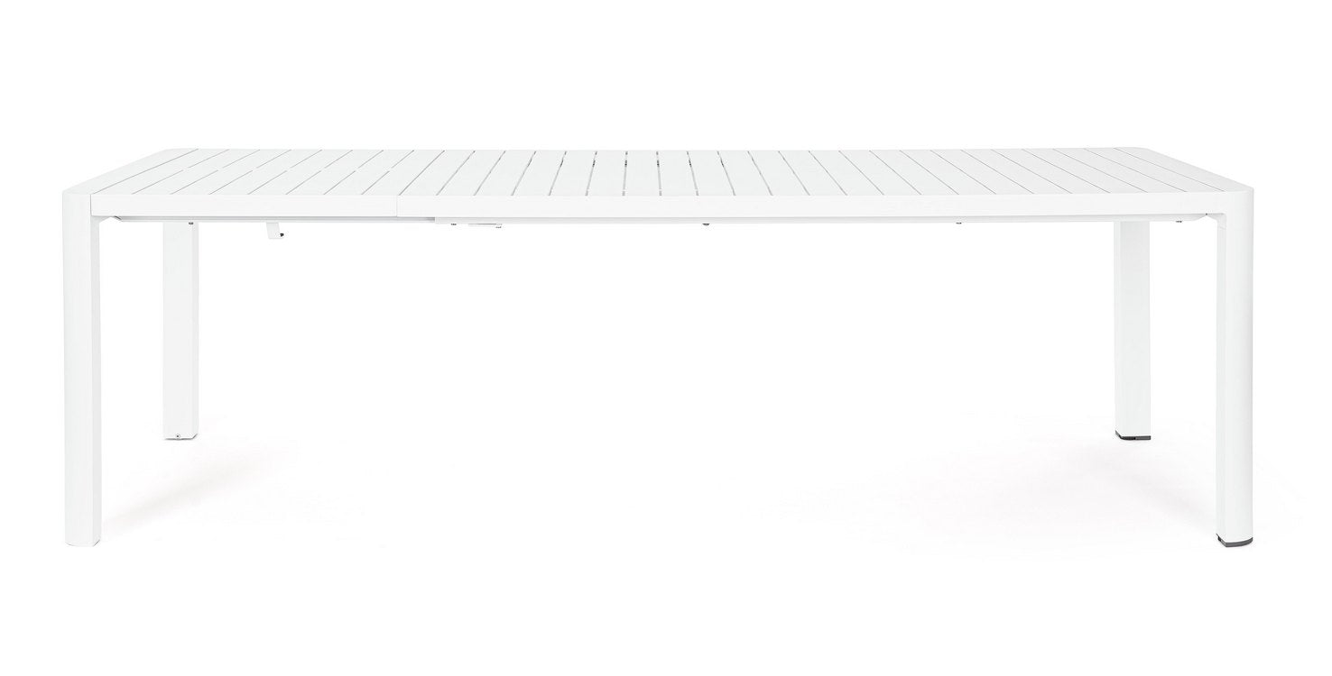 tavolo allungabile kiplin in alluminio bianco 180×100 cm – 240×100 cm, ambientazione in giardino con sedie coordinate
