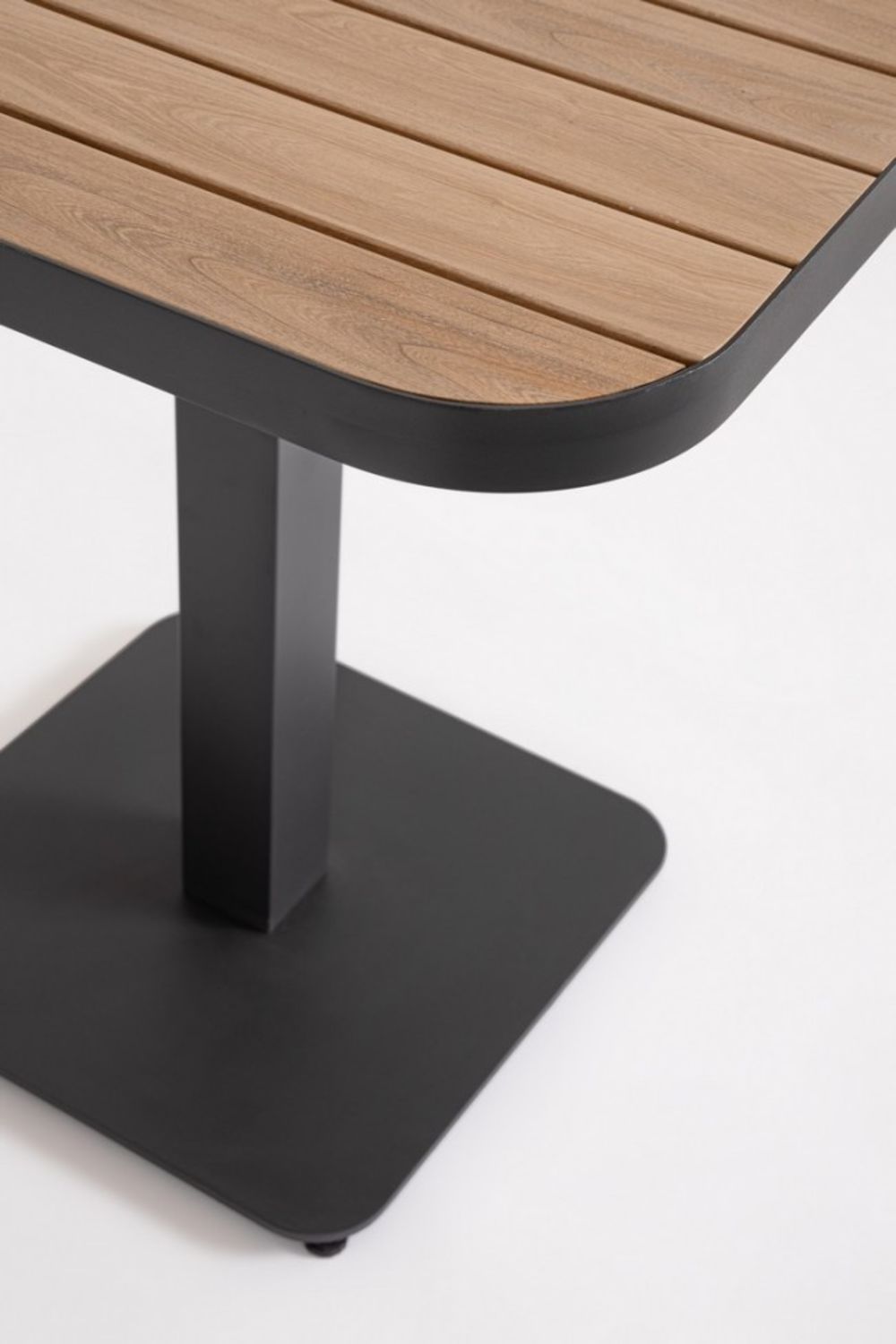 tavolo belmar effetto legno e struttura alluminio antracite 75×75 cm, ideale per barbecue, aperitivi o relax estivo