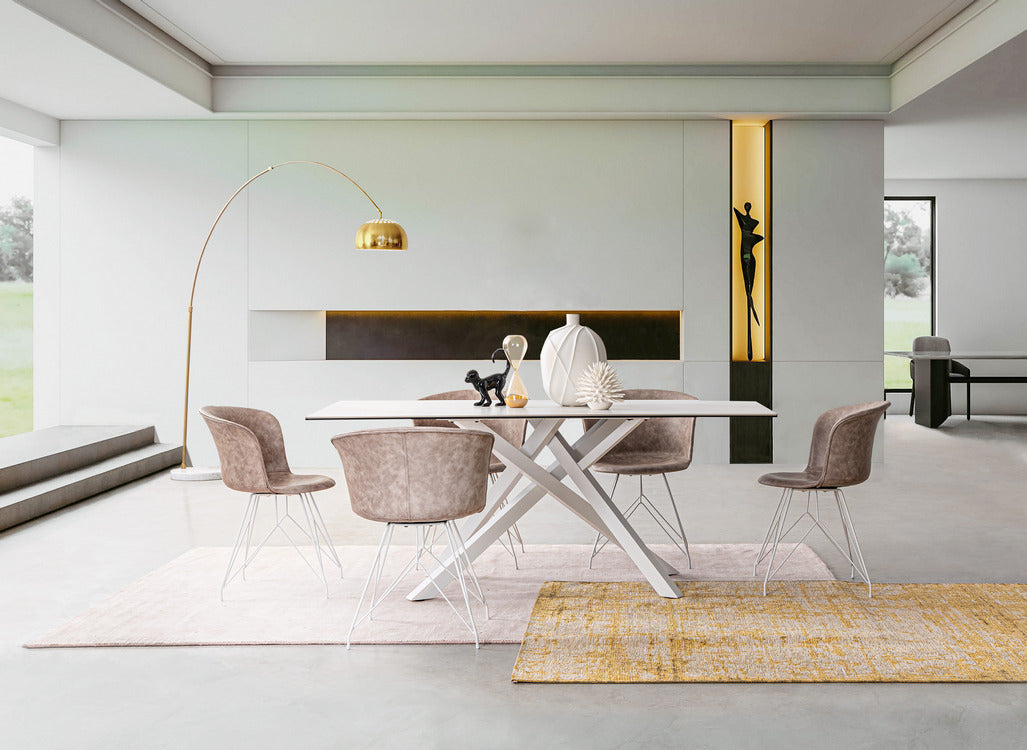 tavolo sean in ceramica effetto marmo e gambe in acciaio bianche 180×90 cm, ideale per ospitare pranzi o riunioni