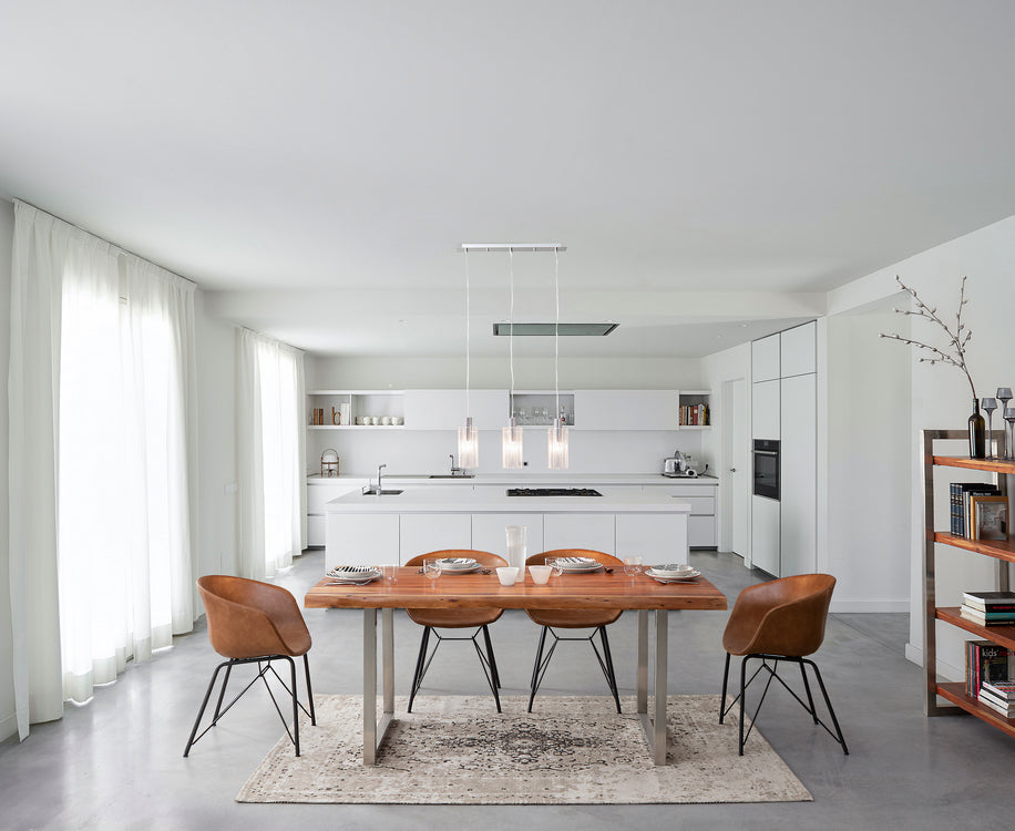 tavolo osbert in legno di acacia e gambe in acciaio 220 x100 cm, superficie resistente e facile da pulire