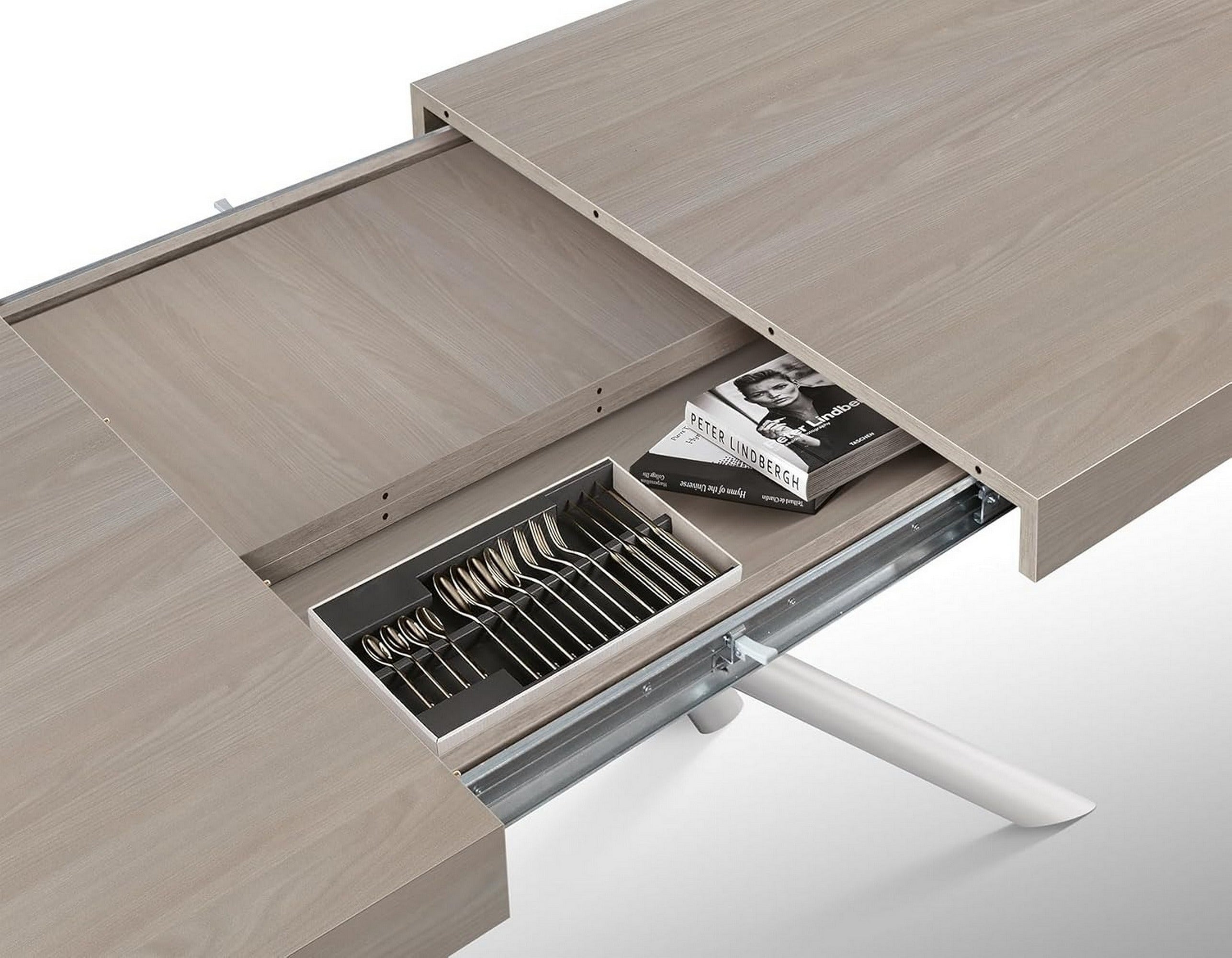 tavolo carrara in legno, finitura olmo perla e base in metallo verniciato bianco, allungabile 140×90 cm – 220×90 cm, design...