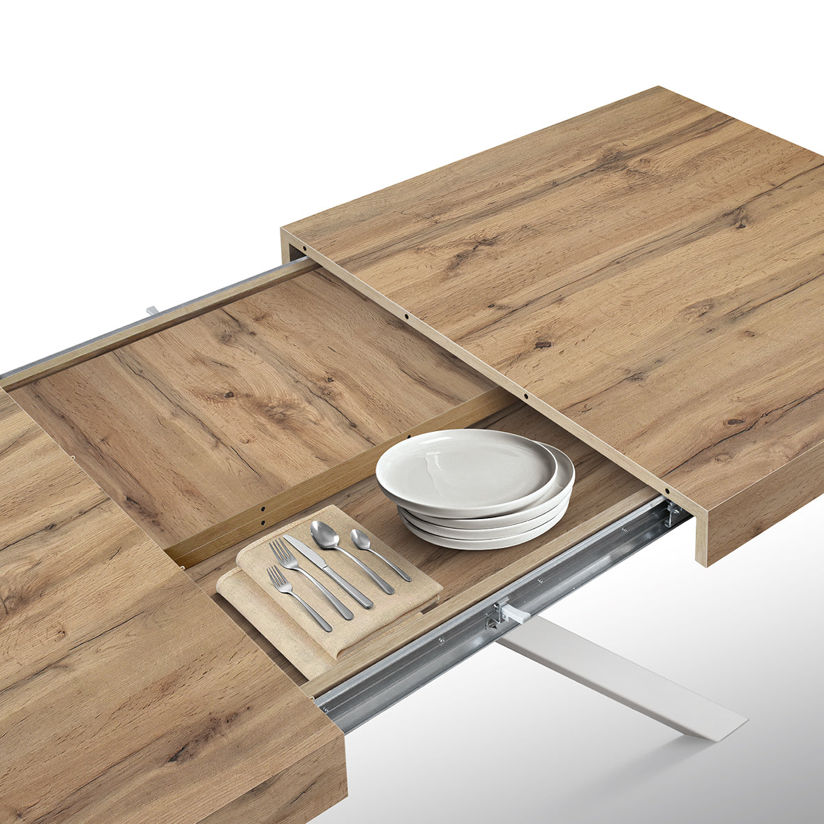 tavolo forte dei marmi rovere rustico allungabile con base bianca 180×90 cm – 260×90 cm, vista ambientata con sedie abbinate