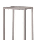 tavolo alto basilea in metallo tortora 70×70 cm, impilabile, dettaglio dei materiali trattati per uso esterno