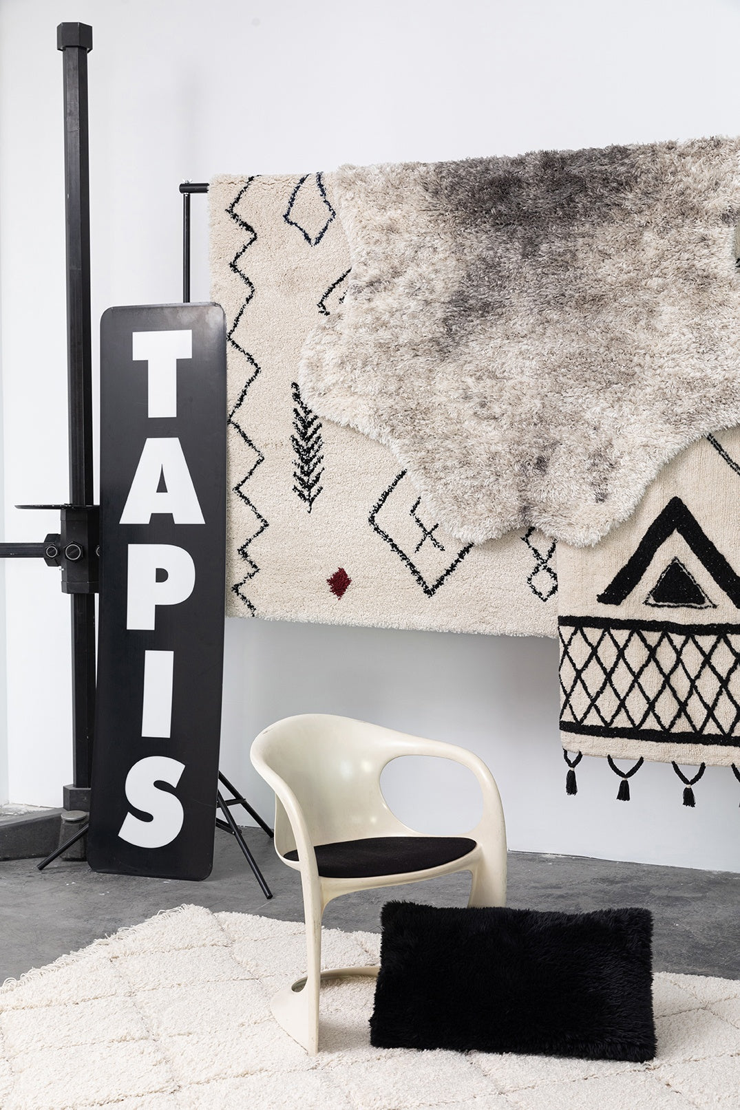 tappeto berry 2 neve, colore neve, taglia 160 x 230. design esclusivo che unisce estetica e funzionalità per la casa moderna