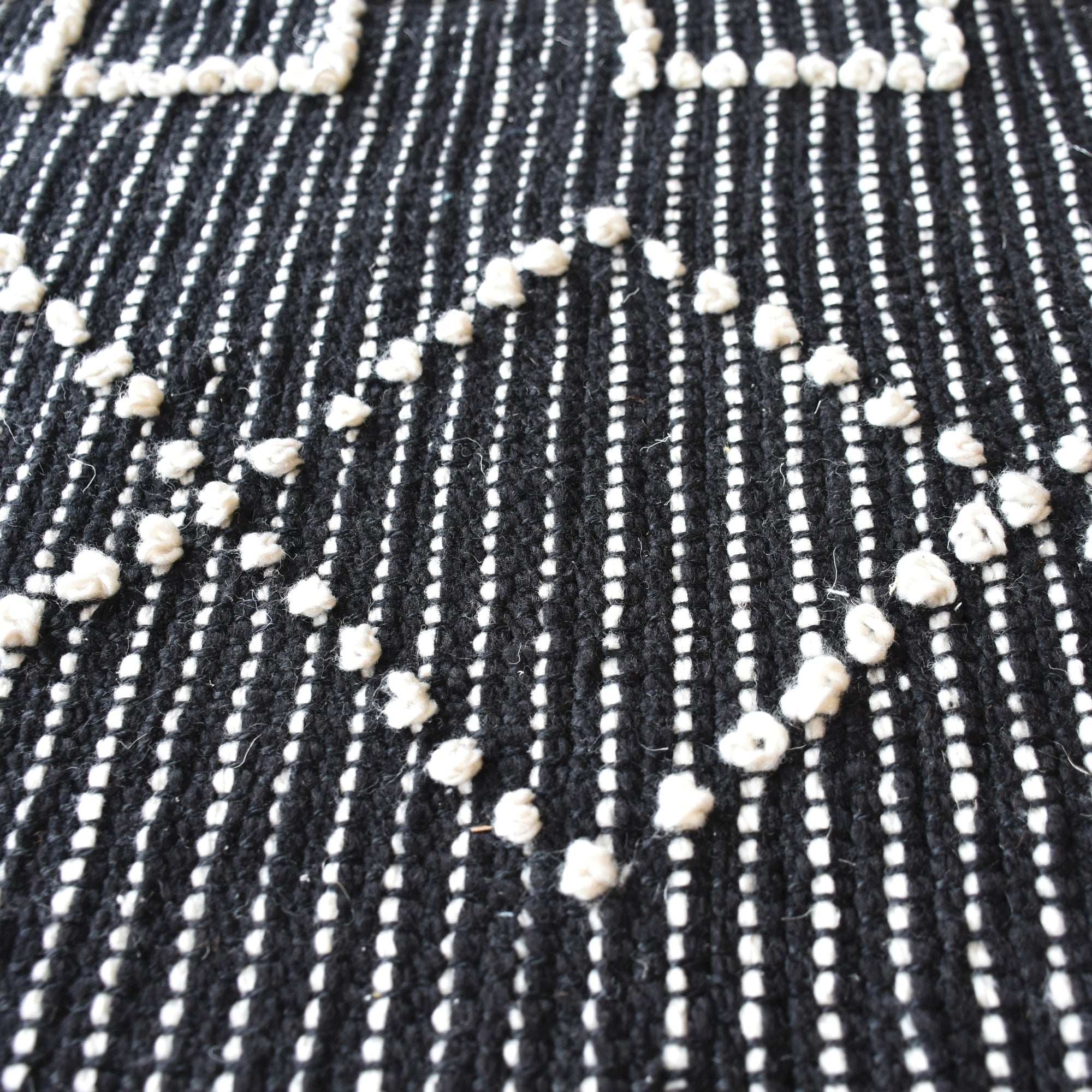 tappeto gimie carbone/avorio, colore carbone/avorio, taglia 120 x 180. materiali naturali e sostenibili per un comfort ecologico e duraturo