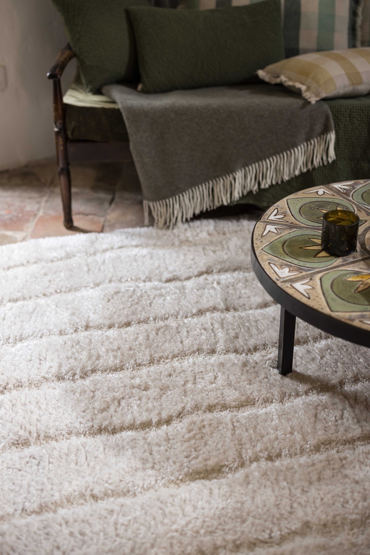 tappeto riciclato mael neve, colore neve, taglia 200 x 290 x 4. realizzati con fibre naturali per un’impronta ecologica responsabile