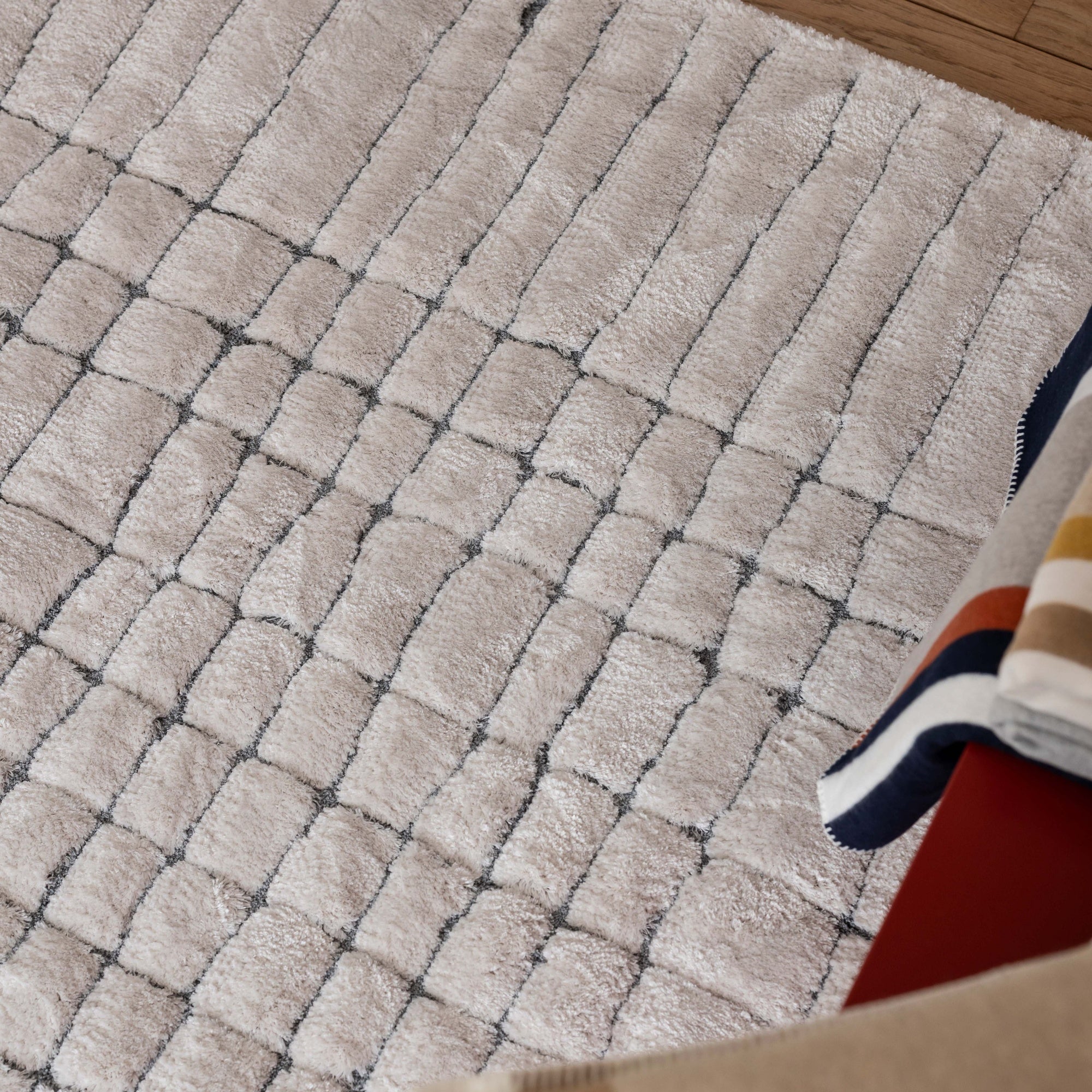 tappeto riciclato antonio neve, colore neve, taglia 200 x 290 x 2. facili da pulire e mantenere, perfetti per la vita quotidiana