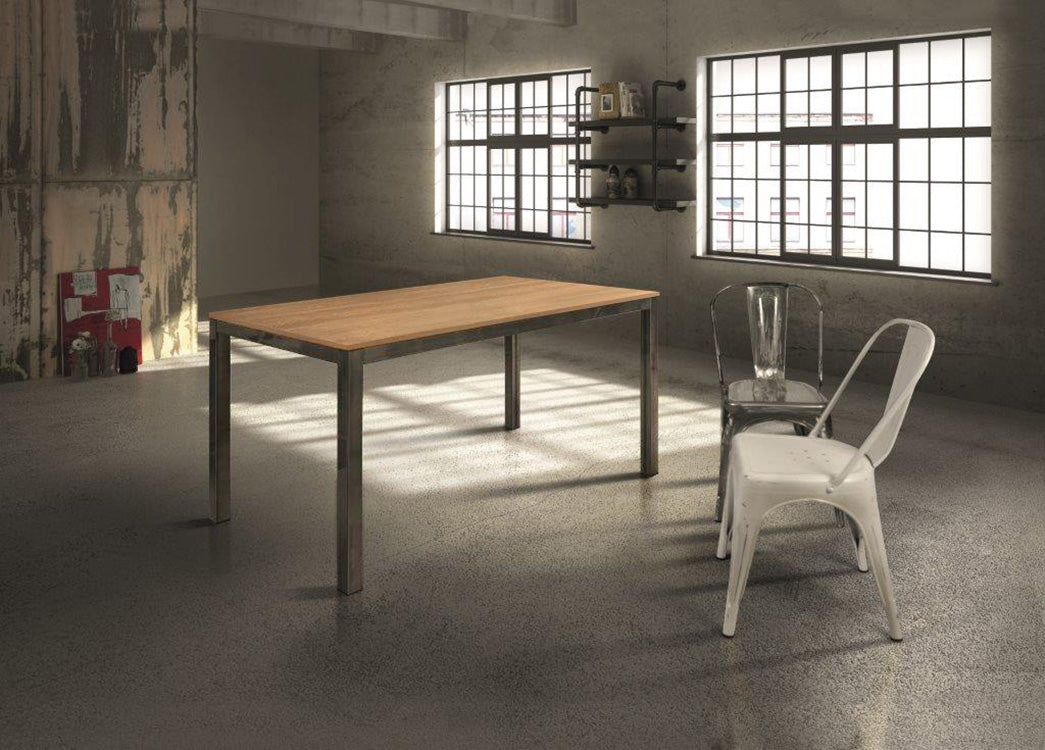 tavolo pachino allungabile effetto rovere e metallo grigio 140×80 cm – 190×80 cm, vista ambientata con sedie abbinate