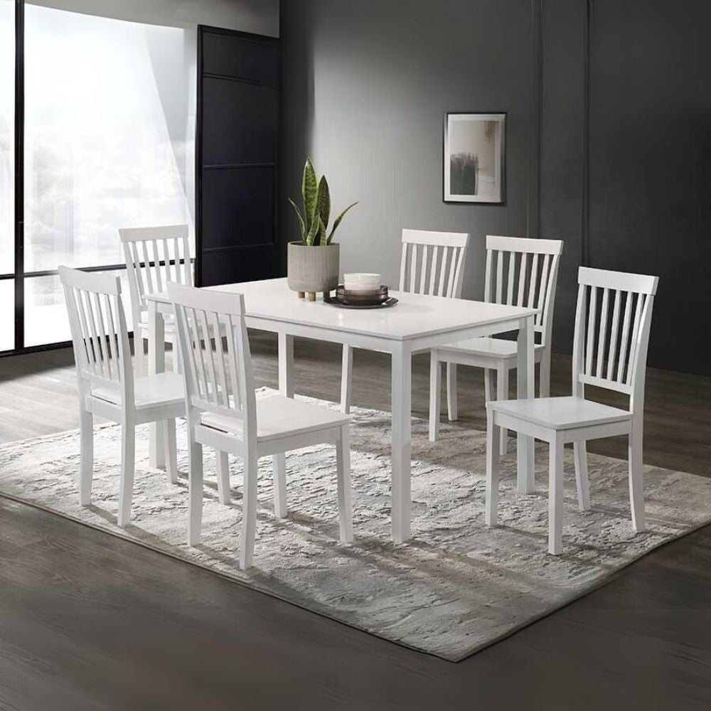 tavolo dori in legno colore bianco h 73.8x140x80 cm., dettaglio della superficie allungata e gambe robuste