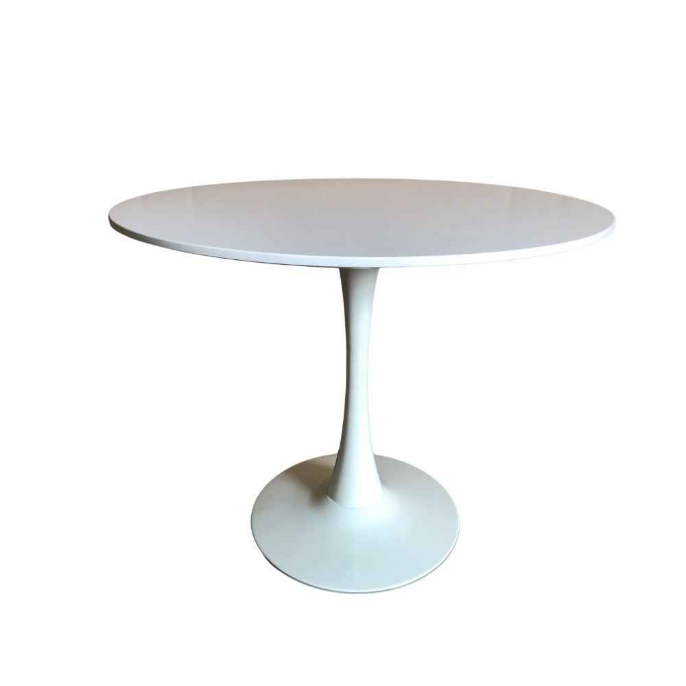 tavolo derek colore bianco opaco 90x73 h, vista ambientata in sala da pranzo elegante