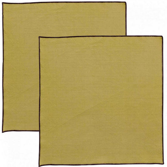 tovagliolo riciclato grace khaki, colore khaki, taglia 40 x 40. tovagliolo piegato con cura su sfondo neutro, dettaglio tessuto e cuciture