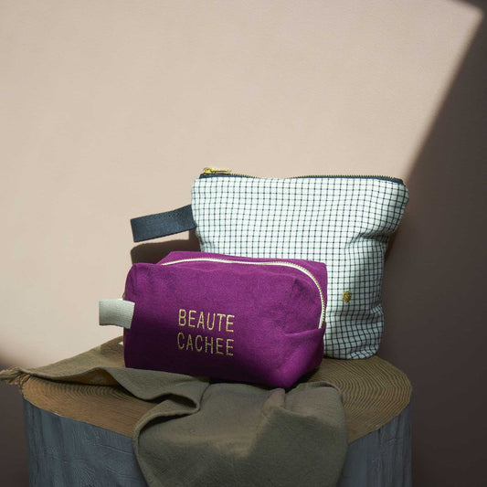trousse cubo beaute viola, colore viola, taglia 15,5 x 10 x 10. realizzata in tessuto naturale con interno impermeabile, ideale per prodotti beauty e cura personale