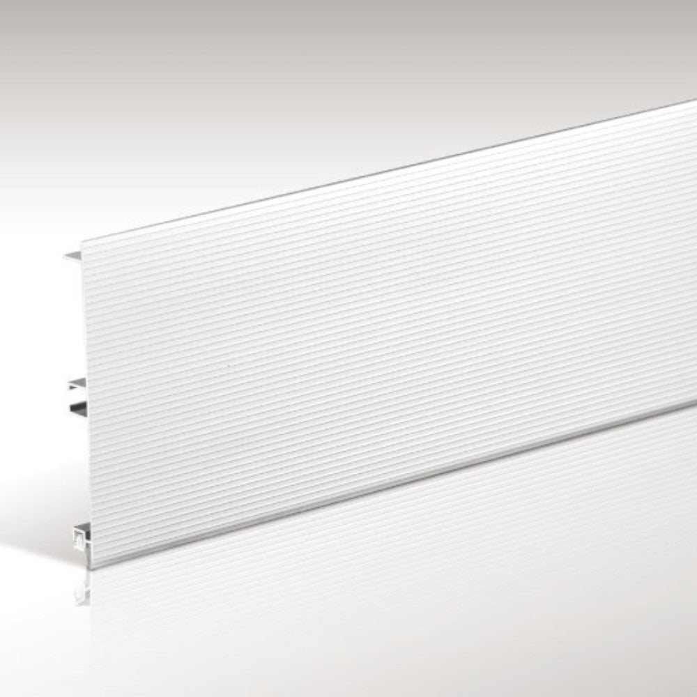 zoccolo alluminio mille righe h12 barra da 4 mtl zocc1000h12all, zoccolo per cucina visto frontalmente