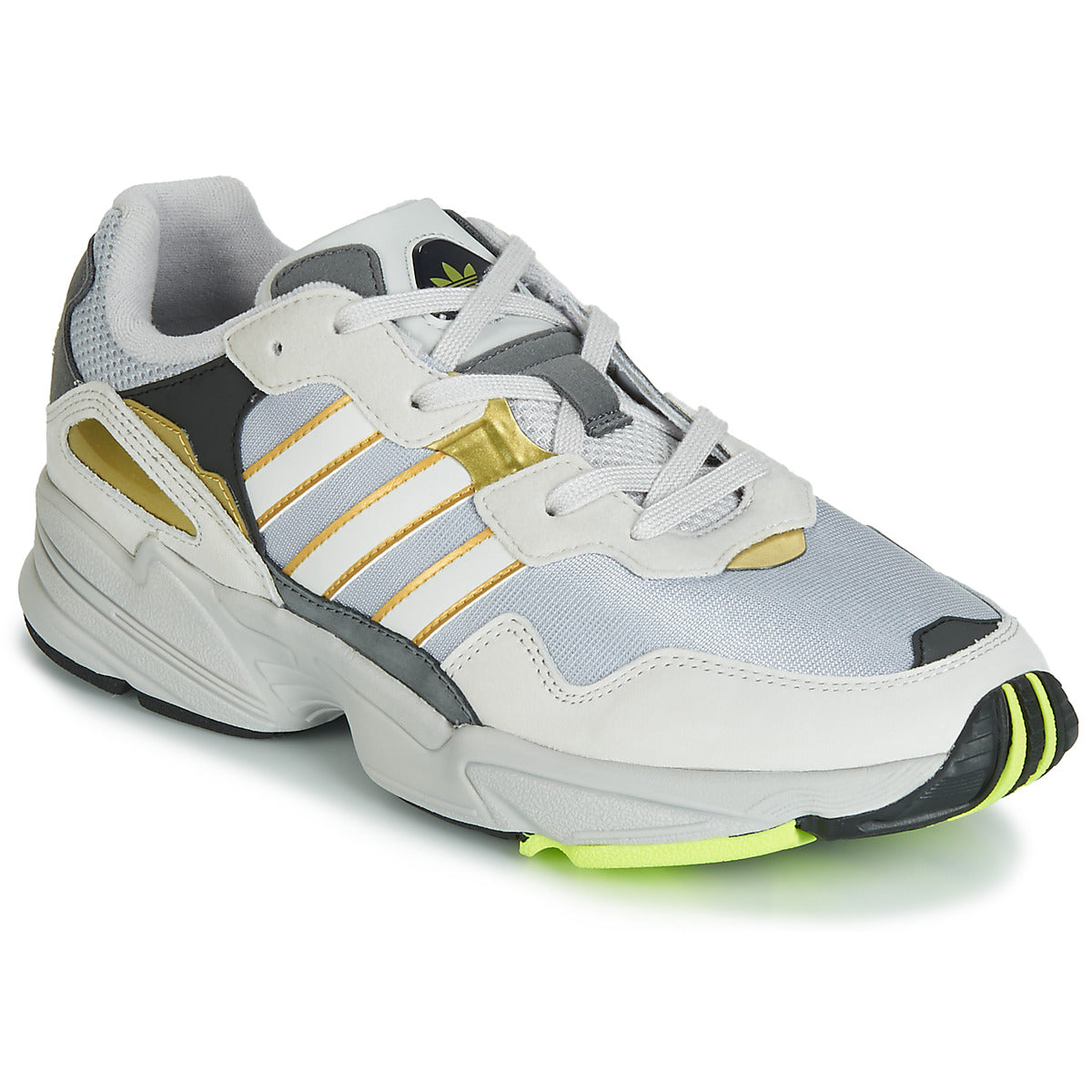 Sneakers uomini adidas  YUNG 96  Bianco 