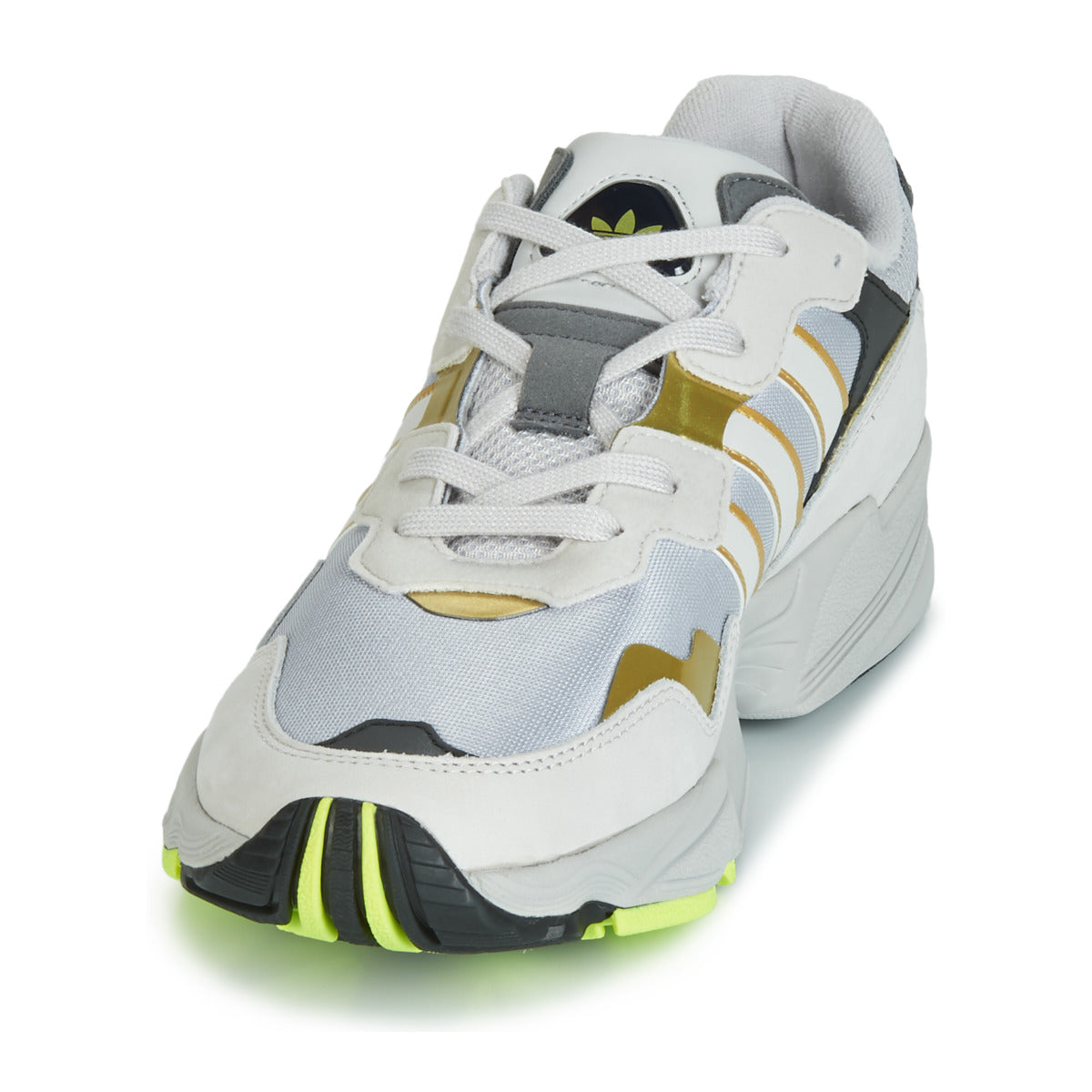 Sneakers uomini adidas  YUNG 96  Bianco 