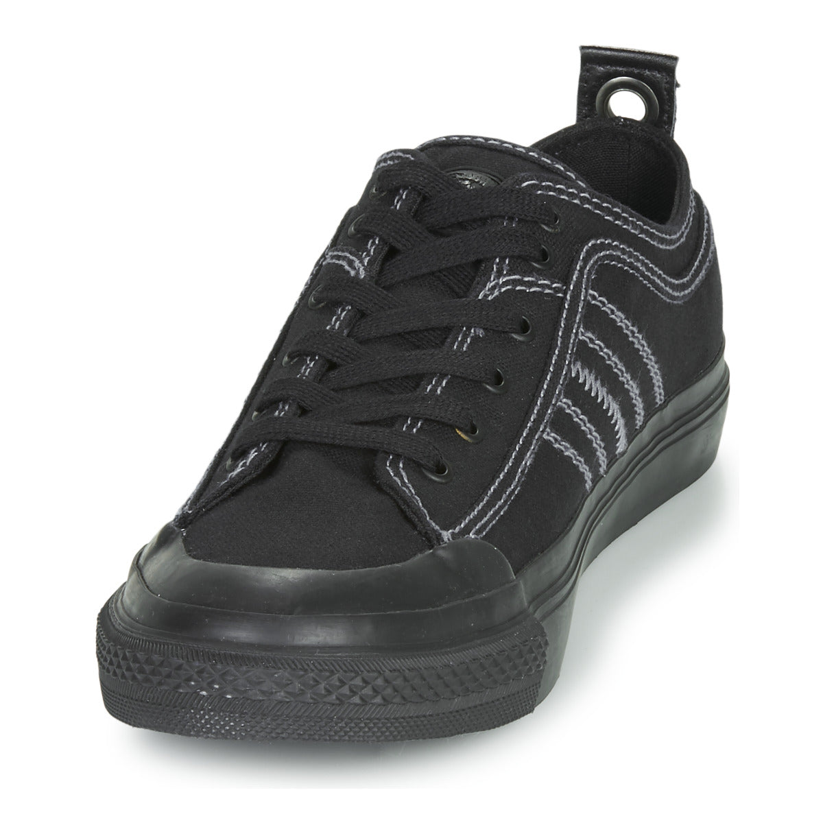 Sneakers uomini Diesel  S-ASTICO LOW  Nero 