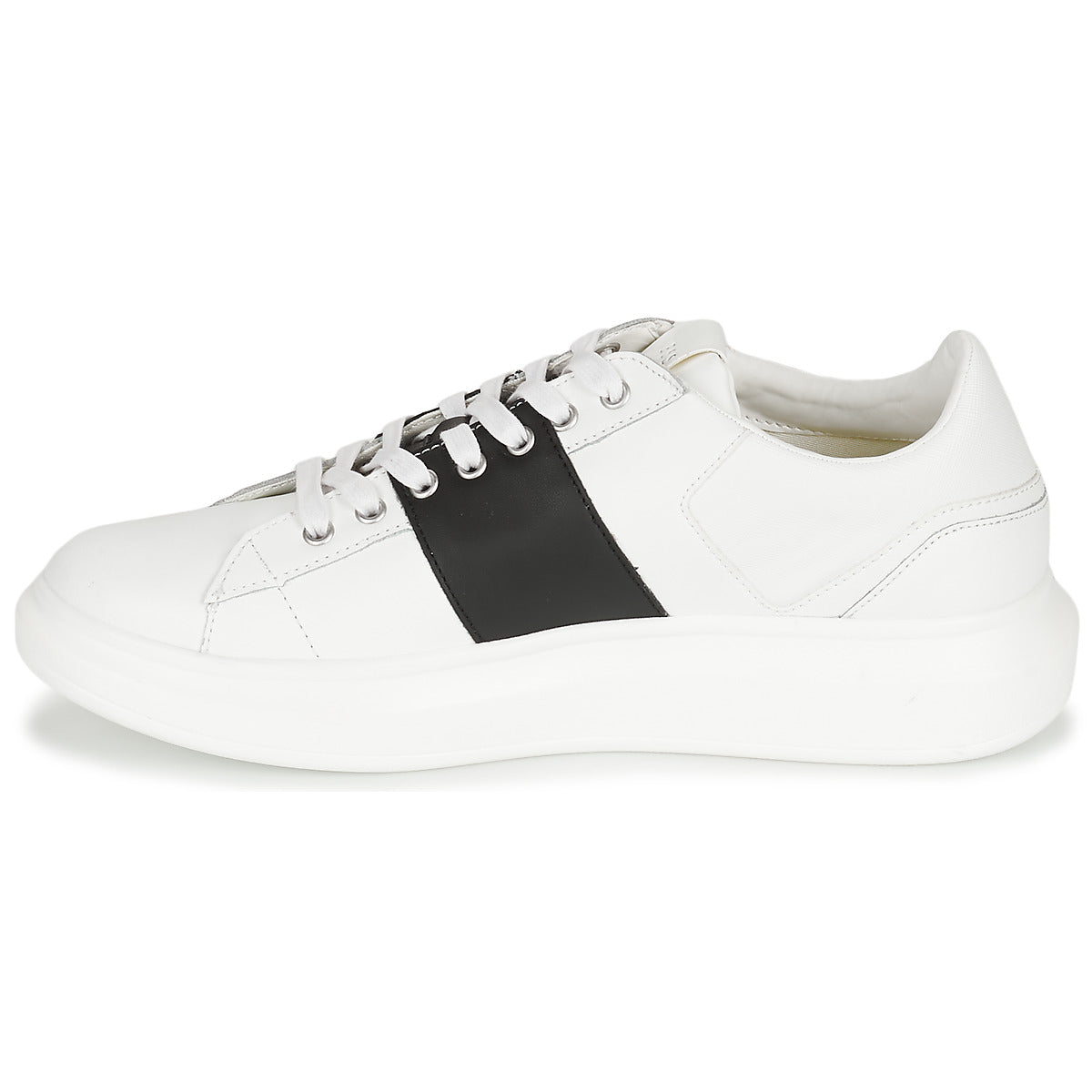 Sneakers uomini Guess  SALERNO  Nero 