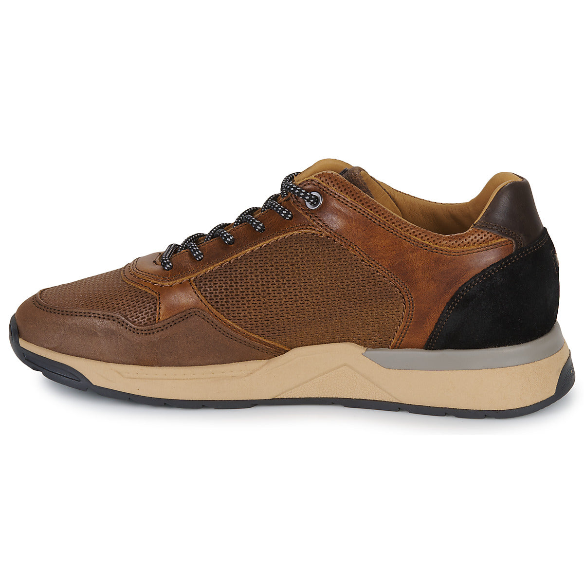 Sneakers uomini Bullboxer  -  Marrone 