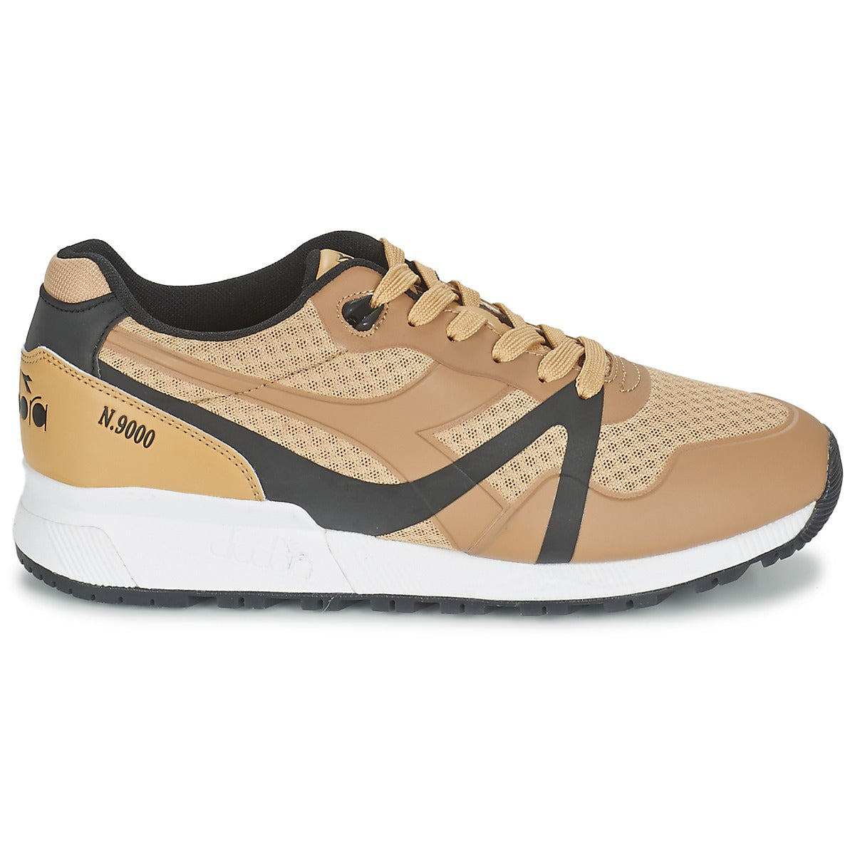 Sneakers uomini Diadora  N9000 MM BRIGHT II  Marrone 